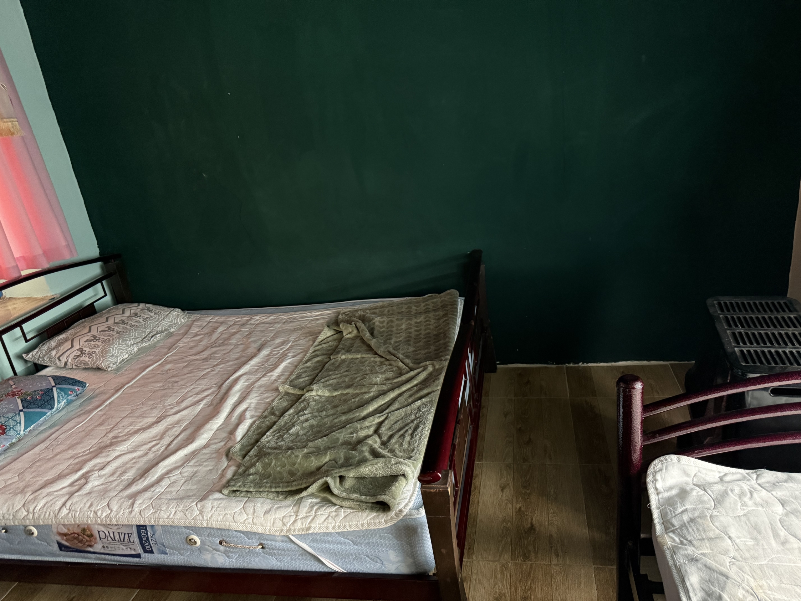 ویلا ۶اتاقه سنتی استخررو باز ویلا ۶اتاقه سنتی استخررو باز